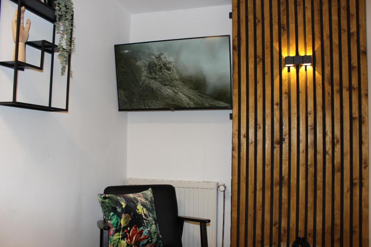 Kleine Souterrain Wohnung Naehe Hamburg Ной Вулмсторф Екстериор снимка