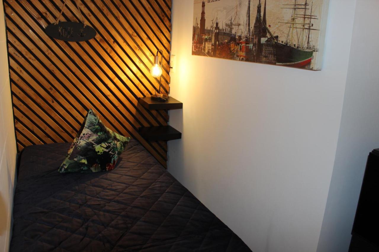 Kleine Souterrain Wohnung Naehe Hamburg Ной Вулмсторф Екстериор снимка
